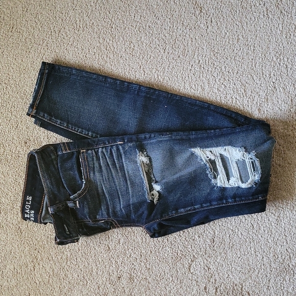 American Eagle Outfitters Denim - American Eagle Super Low Jegging (size 0)